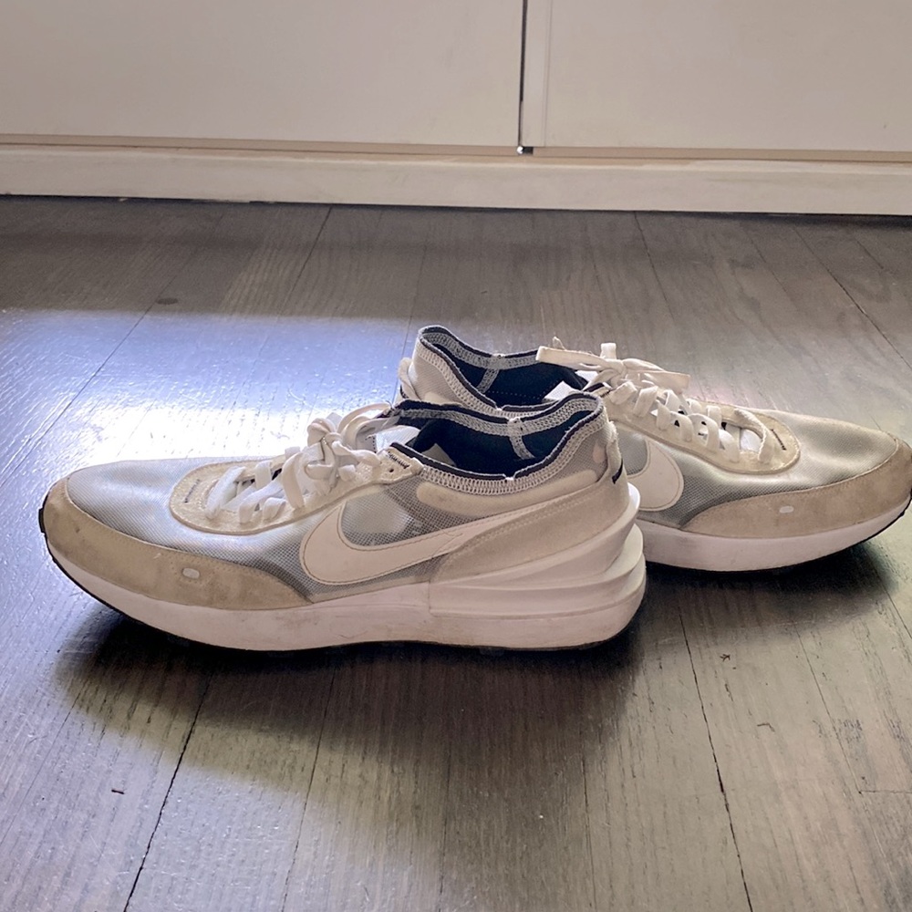 Men’s Size 11.5 Nike Waffle One